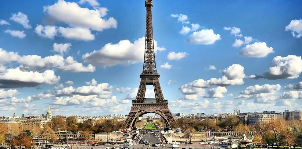 Explore Paris Tour Package - Package Page